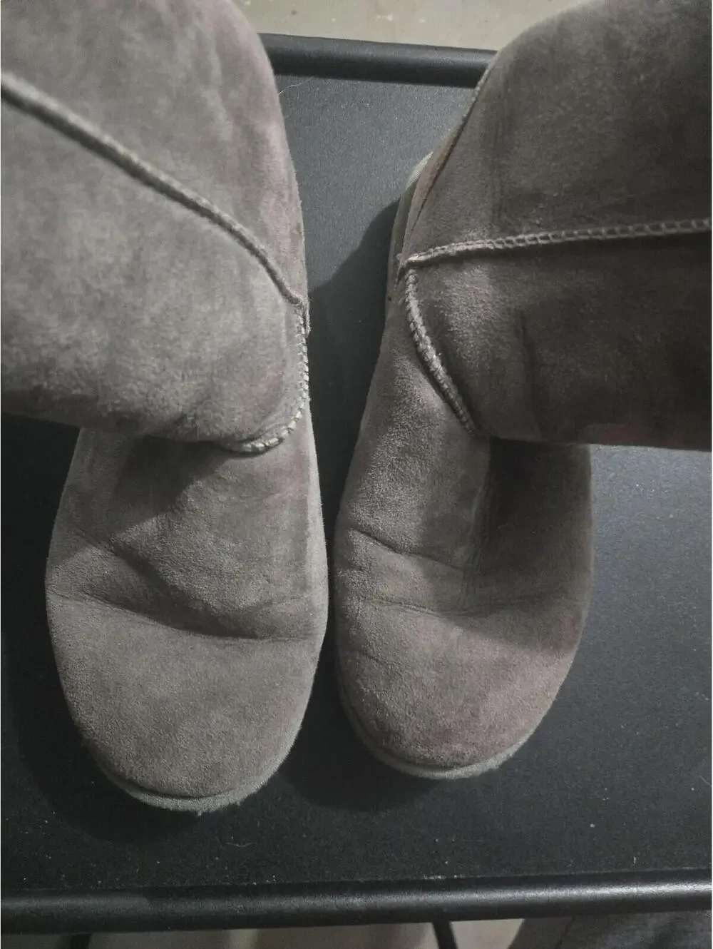 UGG Classic Short Grey Suede Sheepskin Boots Size 7